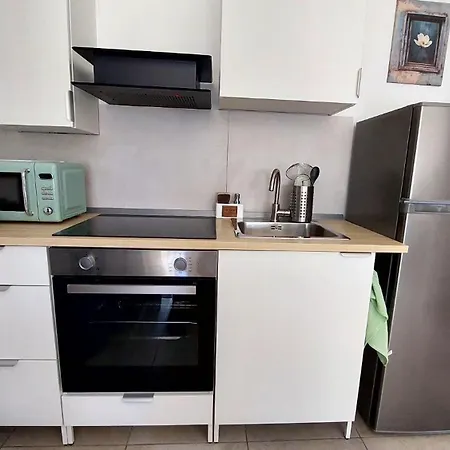 Maison Golosamente Con Garage Lejlighed *