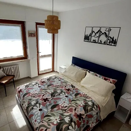 Maison Golosamente Con Garage Lejlighed
